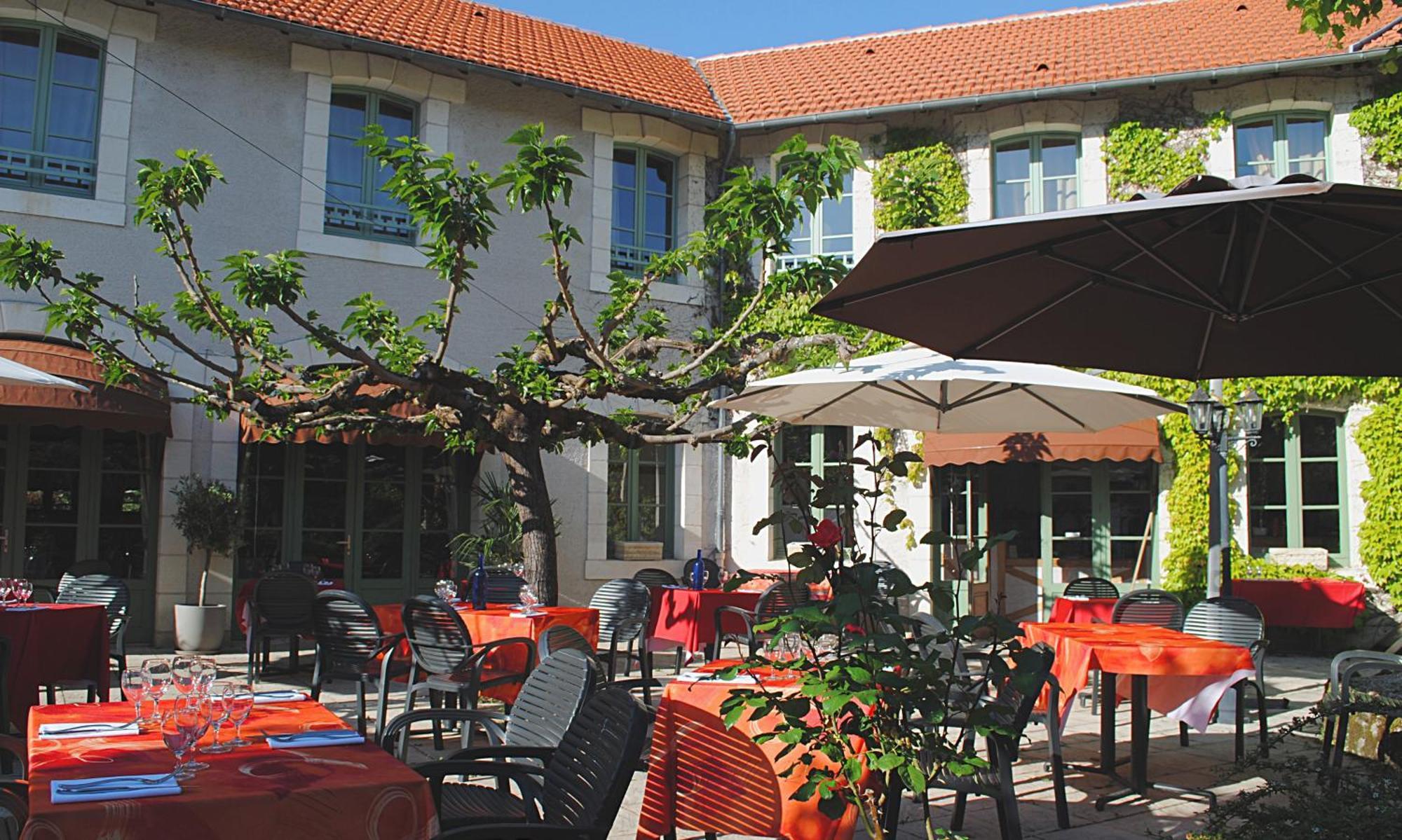 Logis Hostellerie Du Perigord Vert Brantôme Exteriér fotografie