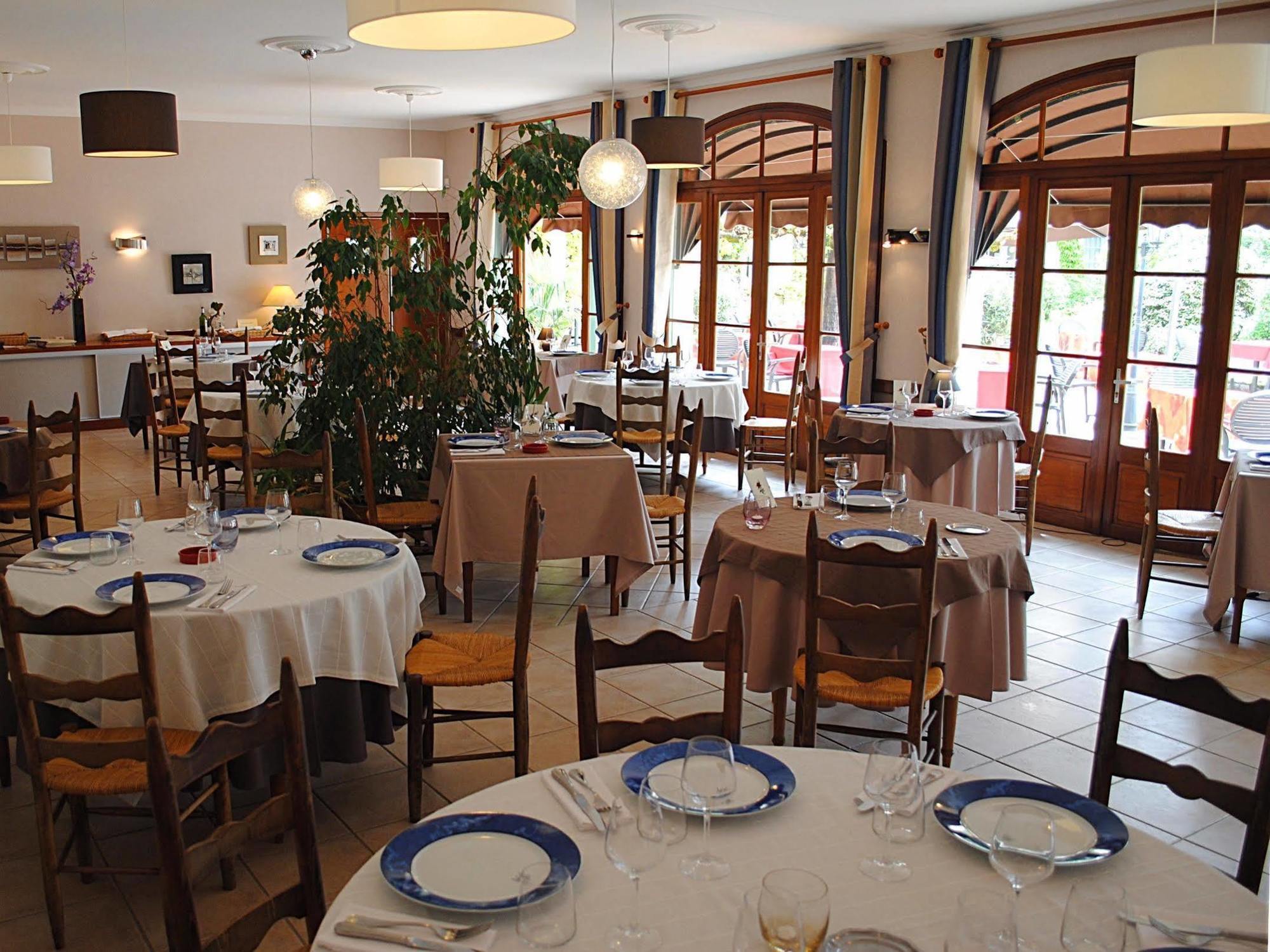 Logis Hostellerie Du Perigord Vert Brantôme Exteriér fotografie