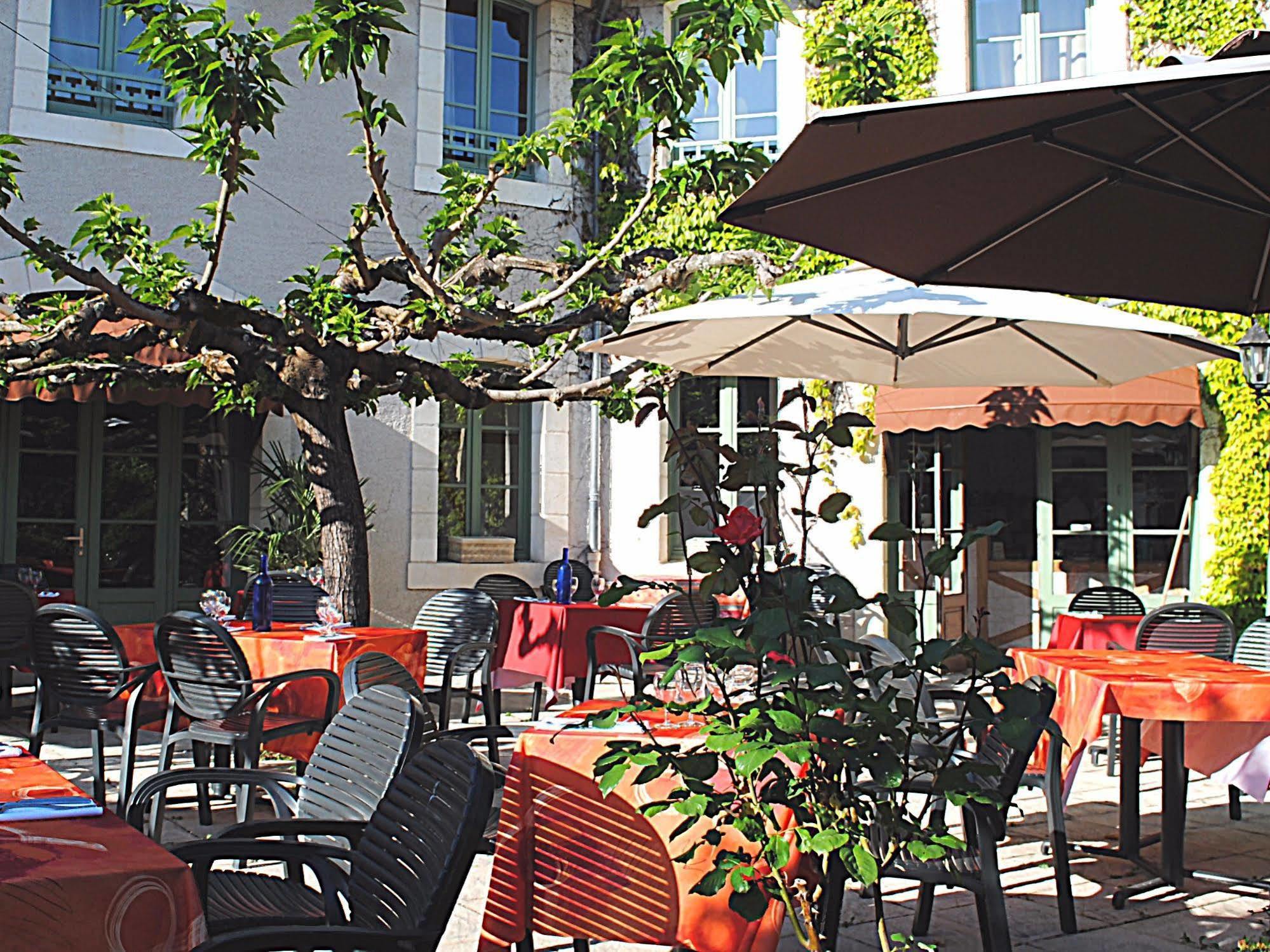 Logis Hostellerie Du Perigord Vert Brantôme Exteriér fotografie